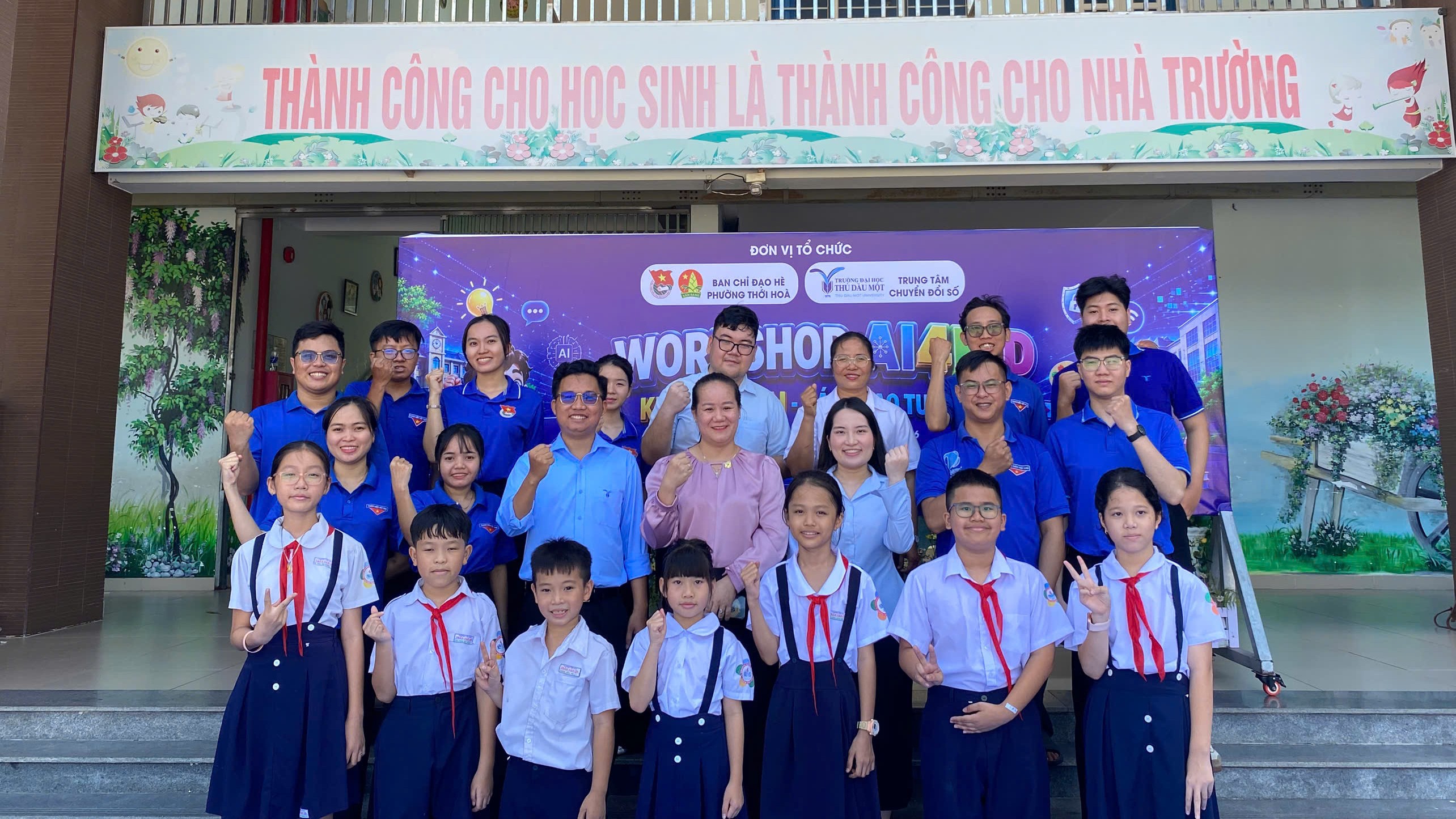 Trung tâm Chuyển đổi số tập huấn kỹ năng số cho Tổ công nghệ số cộng đồng phường Chánh Phú Hòa, hưởng ứng Ngày Chuyển đổi số quốc gia 10/10/2026
